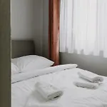 Na Wzgorzu *